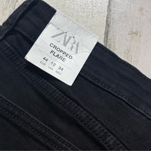 NWT Zara Cropped Flare Jeans Size 12 - Picture 3 of 3